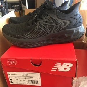 Brand New - New Balance 1080v11 all black